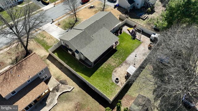 2552 MANOR RD, York, PA 17408