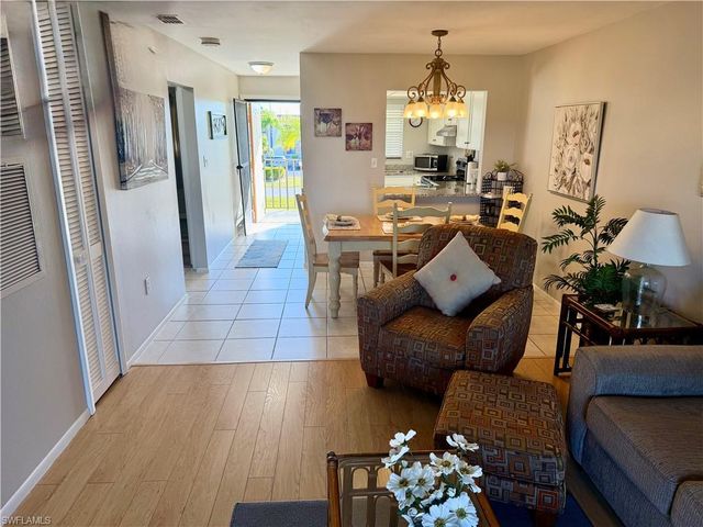 16381 Dublin CIR # 204, Fort Myers, FL 33908