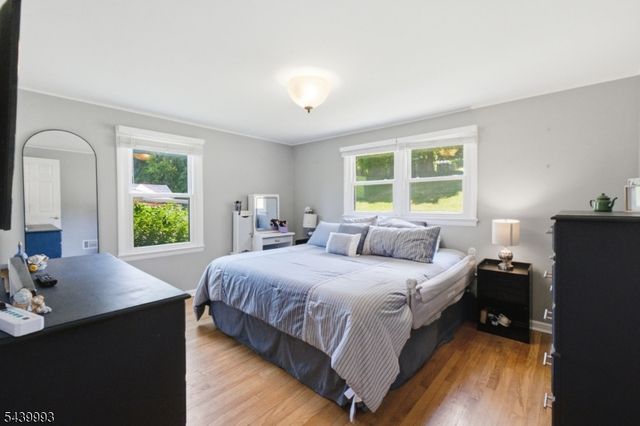 708 Franklin St, Belvidere Twp., NJ 07823