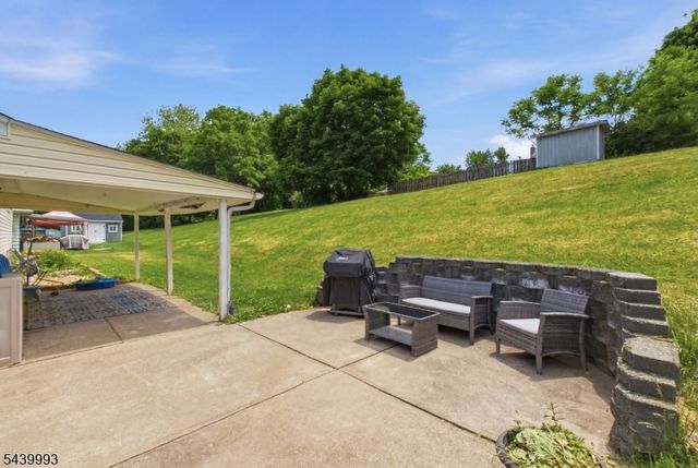 708 Franklin St, Belvidere Twp., NJ 07823