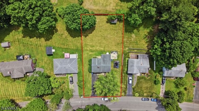 708 Franklin St, Belvidere Twp., NJ 07823