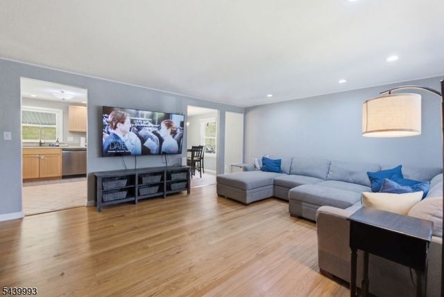 708 Franklin St, Belvidere Twp., NJ 07823