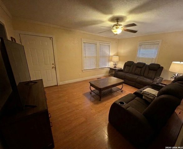 355 Royston Ave, San Antonio, TX 78225