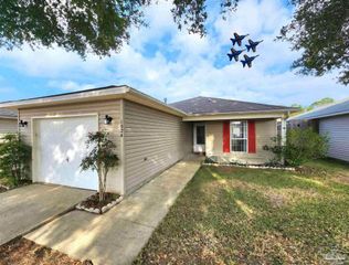 1024 Antigua Cir, Pensacola, FL 32506