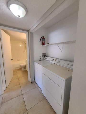 1460 Windorah Way C, West Palm Beach, FL 33411