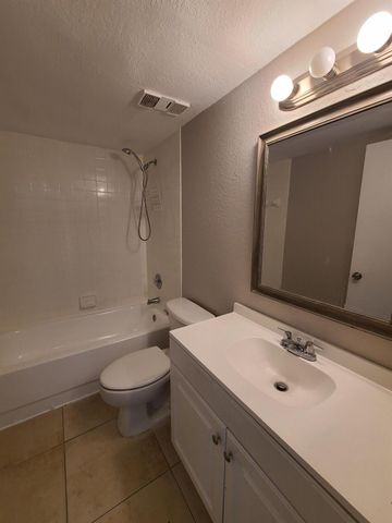 1460 Windorah Way C, West Palm Beach, FL 33411