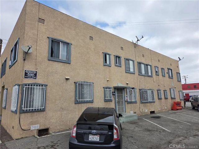 1561 W Pacific Coast Highway, Long Beach, CA 90810