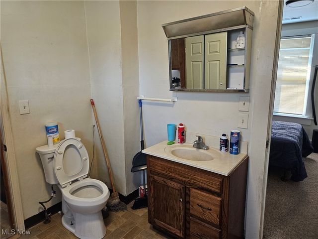 3688 W 15th Street, Cleveland, OH 44109