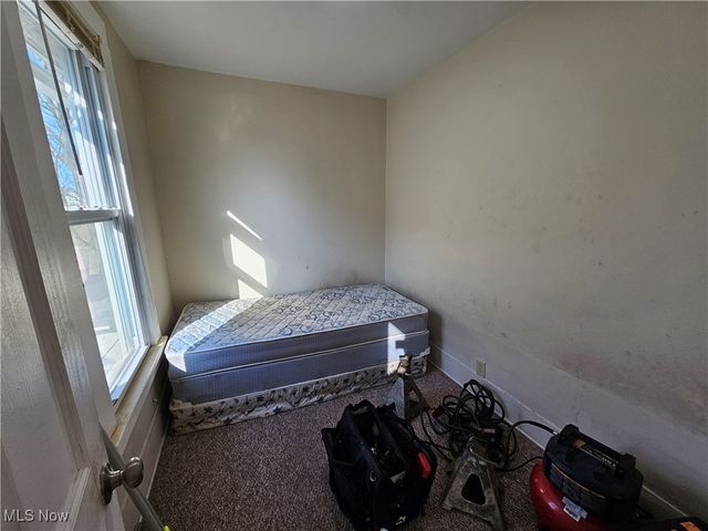 3688 W 15th Street, Cleveland, OH 44109