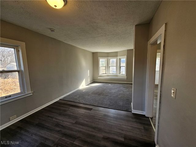 3688 W 15th Street, Cleveland, OH 44109