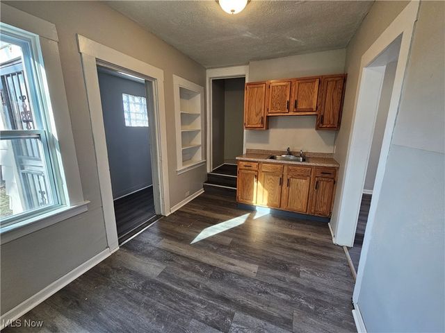 3688 W 15th Street, Cleveland, OH 44109