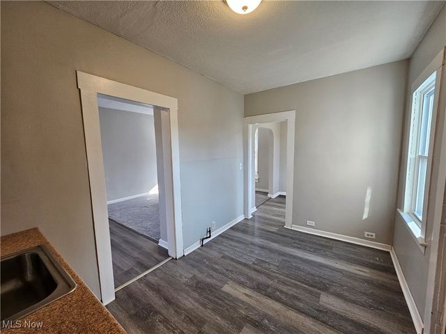 3688 W 15th Street, Cleveland, OH 44109