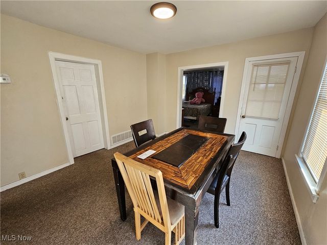 3688 W 15th Street, Cleveland, OH 44109