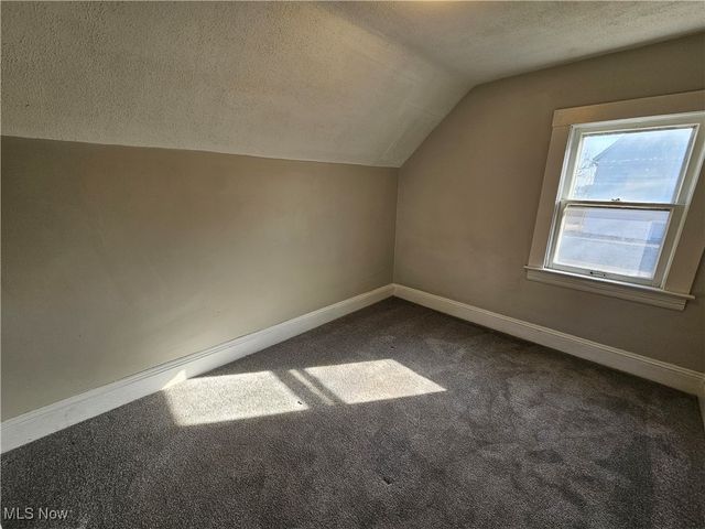 3688 W 15th Street, Cleveland, OH 44109