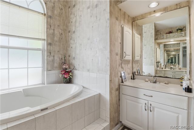 2667 W Pine Ridge Boulevard, Beverly Hills, FL 34465
