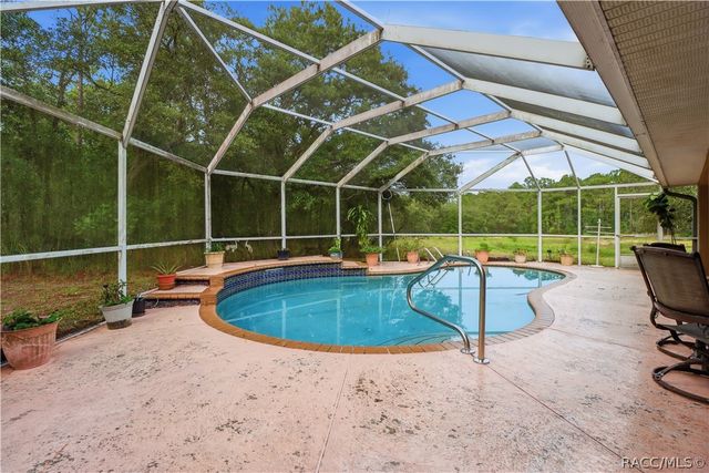 2667 W Pine Ridge Boulevard, Beverly Hills, FL 34465
