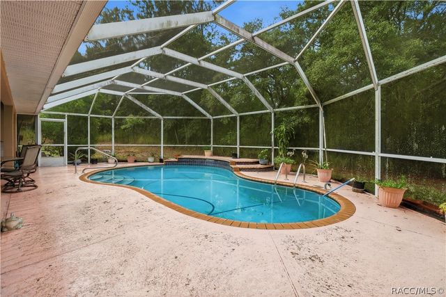 2667 W Pine Ridge Boulevard, Beverly Hills, FL 34465