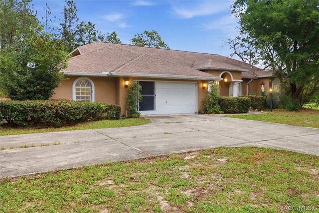 2667 W Pine Ridge Boulevard, Beverly Hills, FL 34465