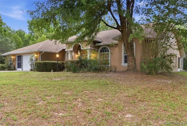 2667 W Pine Ridge Boulevard, Beverly Hills, FL 34465