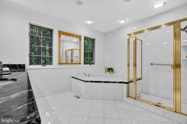 10 SLAB BRANCH CT, Marlton, NJ 08053