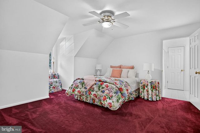 10 SLAB BRANCH CT, Marlton, NJ 08053