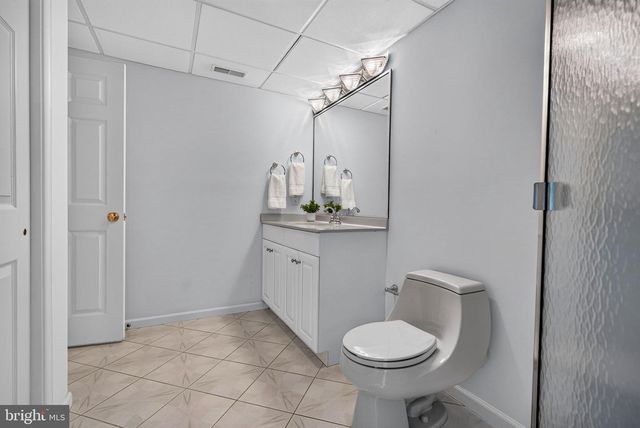 10 SLAB BRANCH CT, Marlton, NJ 08053