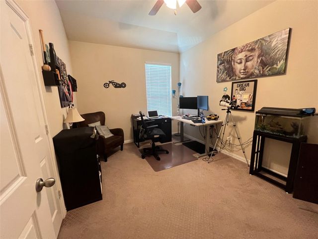 916 Sundrop Drive, Little Elm, TX 75068