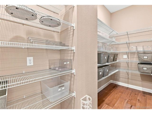 6980 S Yantley Ct, Aurora, CO 80016
