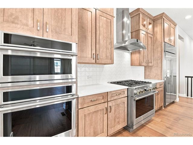 6980 S Yantley Ct, Aurora, CO 80016