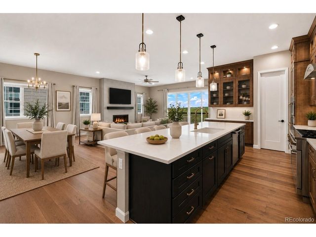 6980 S Yantley Ct, Aurora, CO 80016