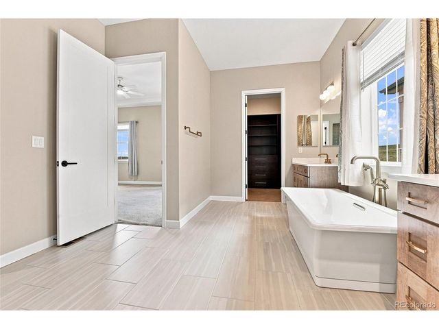6980 S Yantley Ct, Aurora, CO 80016