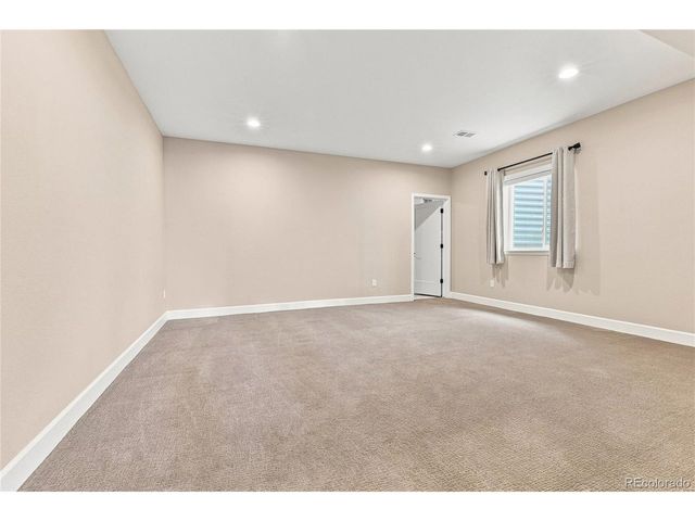 6980 S Yantley Ct, Aurora, CO 80016