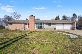 203 E Vienna Street, Schoolcraft Vllg, MI 49087