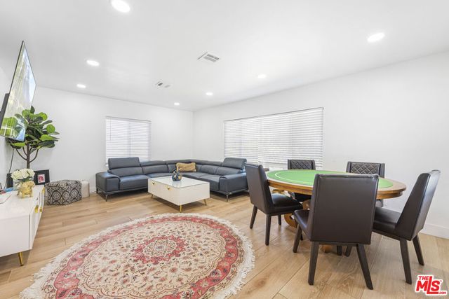 10214 Marcus Avenue, Tujunga, CA 91042