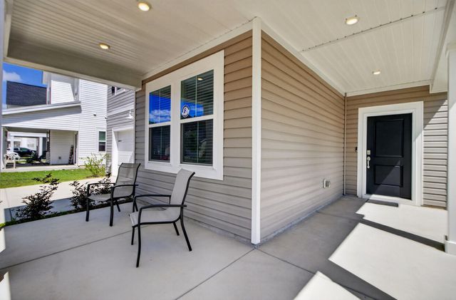 244 Red Bluff Street, Summerville, SC 29483