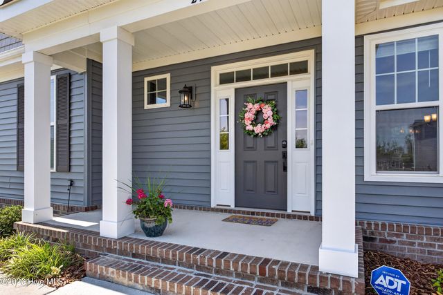 214 Little Acorn Trail, Moyock, NC 27958