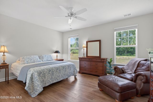 214 Little Acorn Trail, Moyock, NC 27958