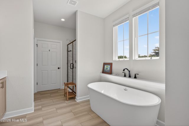 214 Little Acorn Trail, Moyock, NC 27958