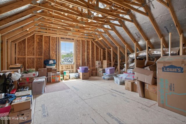 214 Little Acorn Trail, Moyock, NC 27958