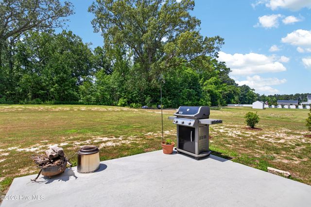 214 Little Acorn Trail, Moyock, NC 27958