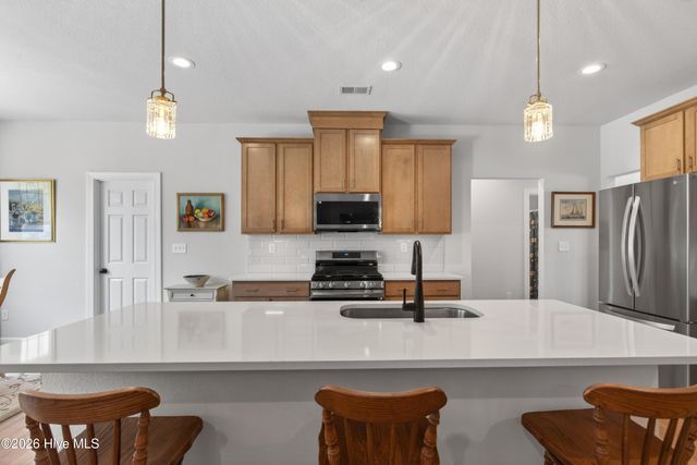214 Little Acorn Trail, Moyock, NC 27958