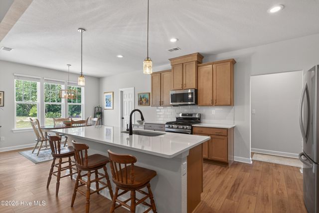 214 Little Acorn Trail, Moyock, NC 27958