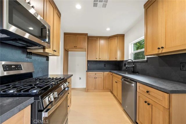 3064 Sepulveda Avenue, San Bernardino, CA 92404