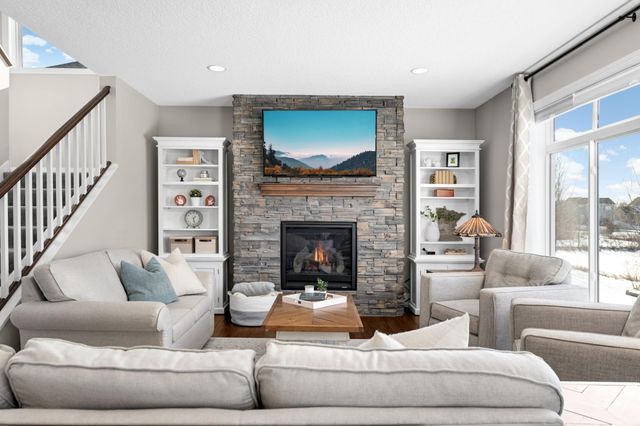 19869 Deerbrooke Path, Farmington, MN 55024