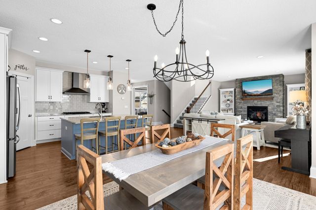 19869 Deerbrooke Path, Farmington, MN 55024