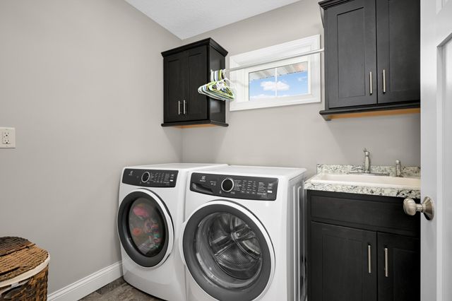 19869 Deerbrooke Path, Farmington, MN 55024