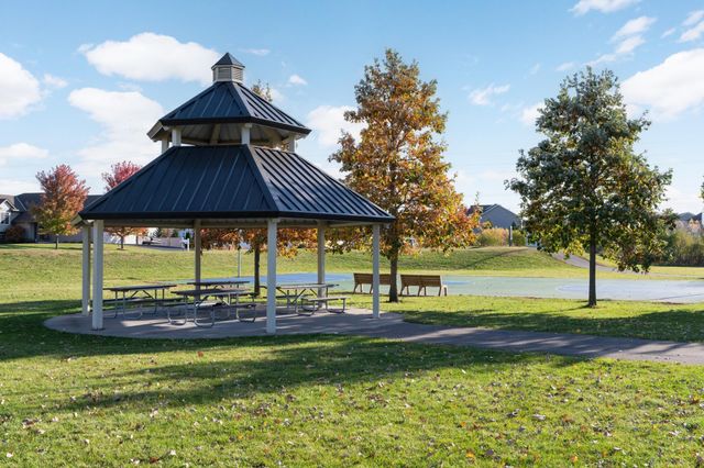 19869 Deerbrooke Path, Farmington, MN 55024