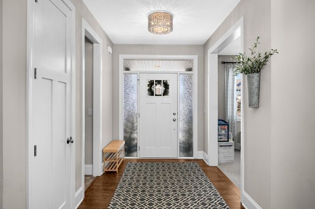 19869 Deerbrooke Path, Farmington, MN 55024