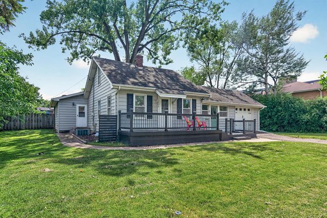 1406 Division Street, Hopkins, MN 55343