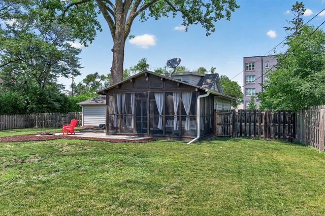 1406 Division Street, Hopkins, MN 55343